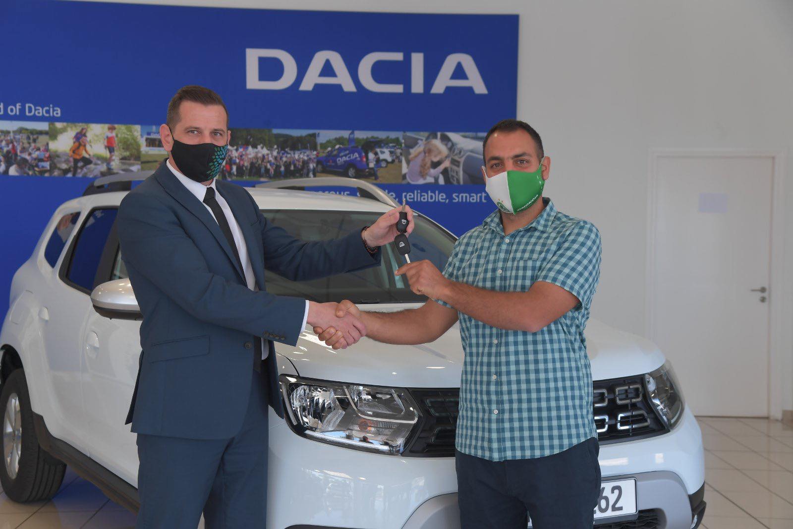 Ο μεγάλος νικητής της Ομόνοιας Λευκωσίας φεύγει με ένα Dacia Duster