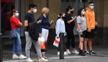 Αρχίζουν οι εμβολιασμοί σε χώρες της ΕΕ, εμβόλιο της Sputnik για Λευκορωσία-Καζακστάν