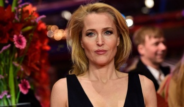 Η Gillian Anderson μιλά ανοιχτά για το νέο της βιβλίο με αντικείμενο γυναικείες φαντασιώσεις