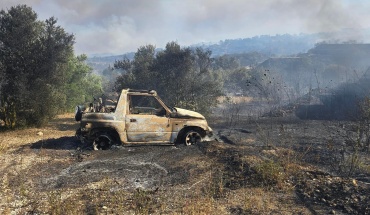 Πυρκαγιά Πάφου: Ξεκίνησαν τα πτητικά μέσα πυρόσβεσης