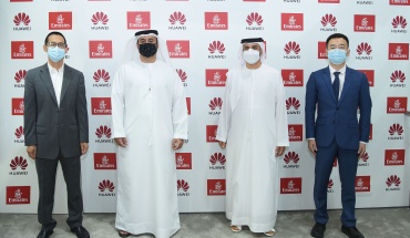 Η Emirates και η Huawei επεκτείνουν τη συνεργασία τους