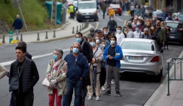 Αυτόφωρο για τους αρνητές μάσκας αποφάσισε η ελληνική Δικαιοσύνη