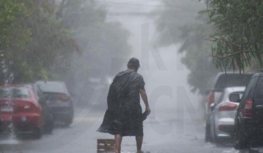 Ο κυκλώνας Μπέριλ έπληξε τη Τζαμάικα και κατευθύνεται προς Μεξικό