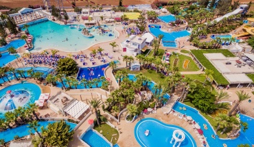 Το WaterWorld WaterPark στην Αγία Νάπα,  άνοιξε και φέτος τις πύλες του!