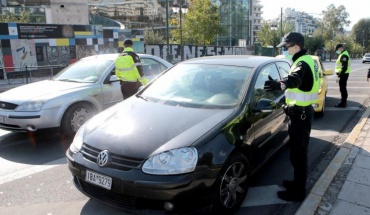 Στις 26 οι καταγγελίες της Αστυνομίας για παραβίαση των μέτρων