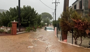 Ένας νεκρός και ένας αγνοούμενος από την κακοκαιρία στο Βόλο