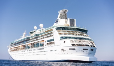 Η ROYAL CARIBBEAN με το κρουαζιερόπλοιo « RΗAPSODY of the SEAS» ξανά στην Μαρίνα Αγίας Νάπας!