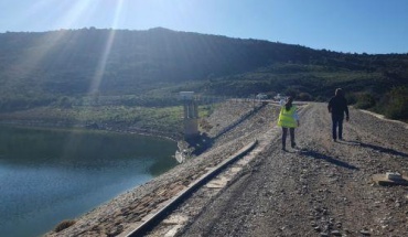 Τελευταία προσπάθεια για περιορισμό διαρροής στον Μαυροκόλυμπο