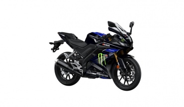 To Monster Energy Drink παρέδωσε την εντυπωσιακή ΥΑΜΑΗΑ YZF-R125 σε μία υπερτυχερή