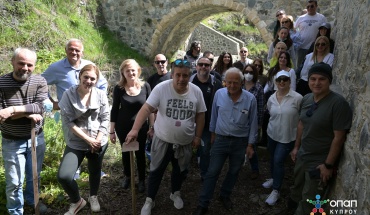 Φύτεψαν δέντρα και χαμόγελα ζωής στην Πλατανιστάσα!