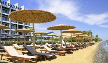 H ΑCCOR έρχεται στην Κύπρο με το Mercure Larnaca Beach