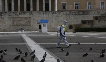 Εκατόν εικοσιένα νέα κρούσματα κορωνοϊού στην Ελλάδα